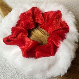 Holiday Premium Red Velvet & Faux Fur Scrunchie